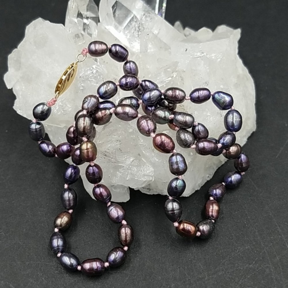 Cultured Peacock Pearl 14K Necklace Hand Knotted